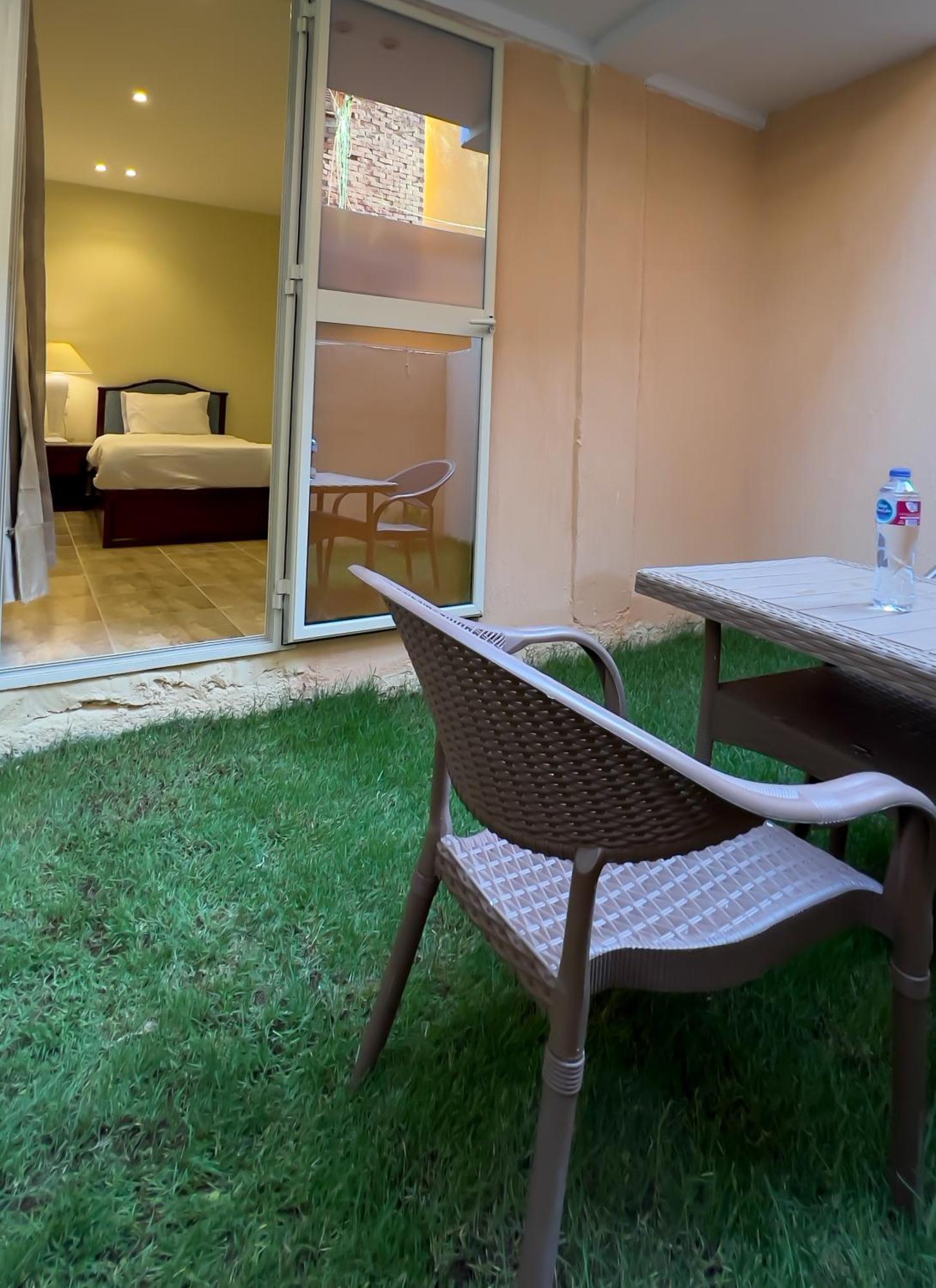 Giza Pyramids Inn Kafret el-Gabal Habitación foto